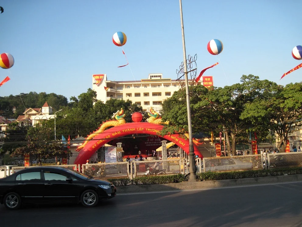 sukien 1